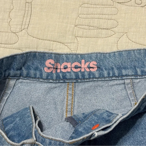 NWOT MOTHER Snacks High Waisted Tie Front Funnel Sneak Jeans 26 All You Can Eat - Picture 7 of 10